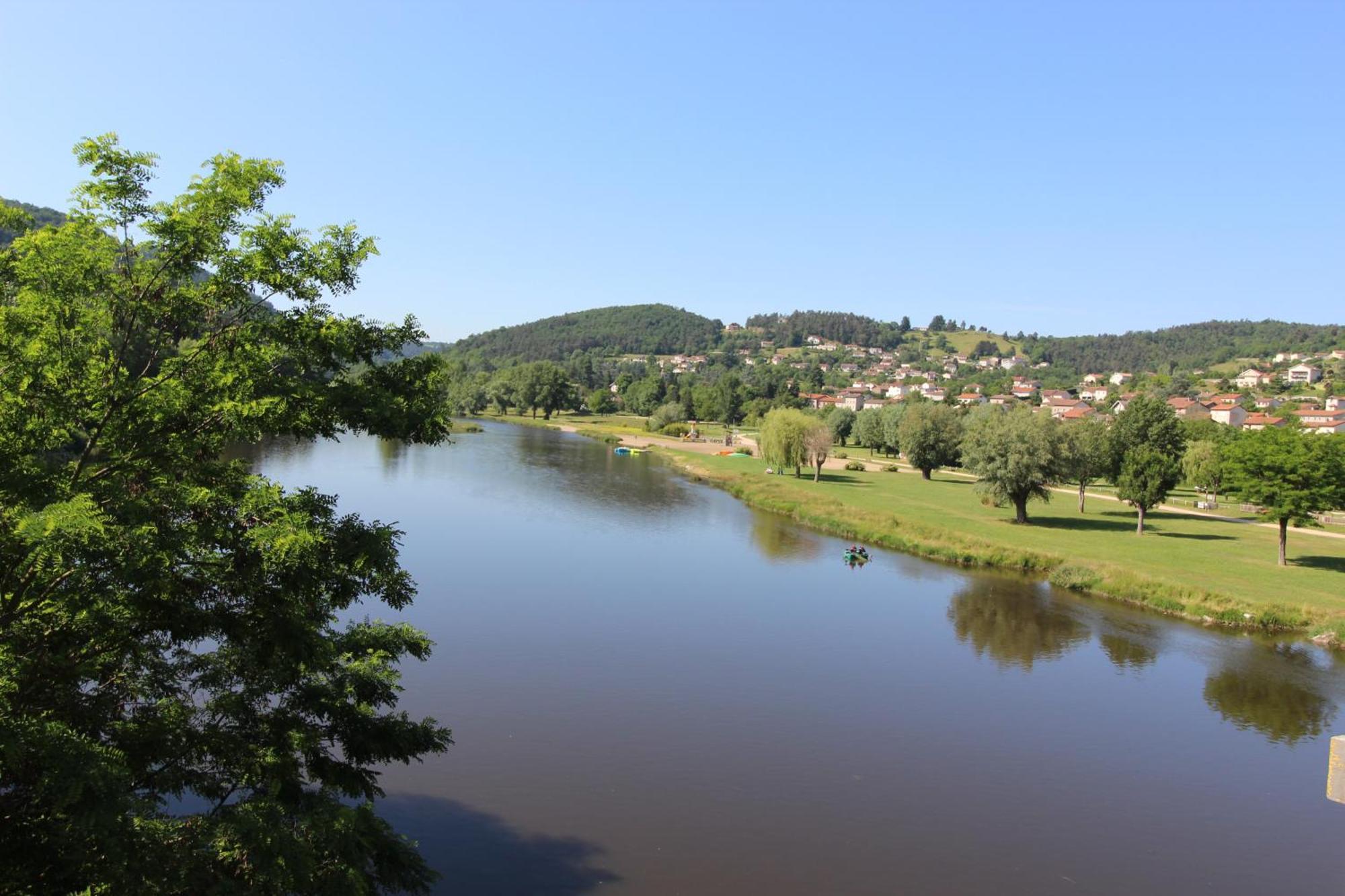 Zenlife Apartment Aurec-Sur-Loire Ngoại thất bức ảnh