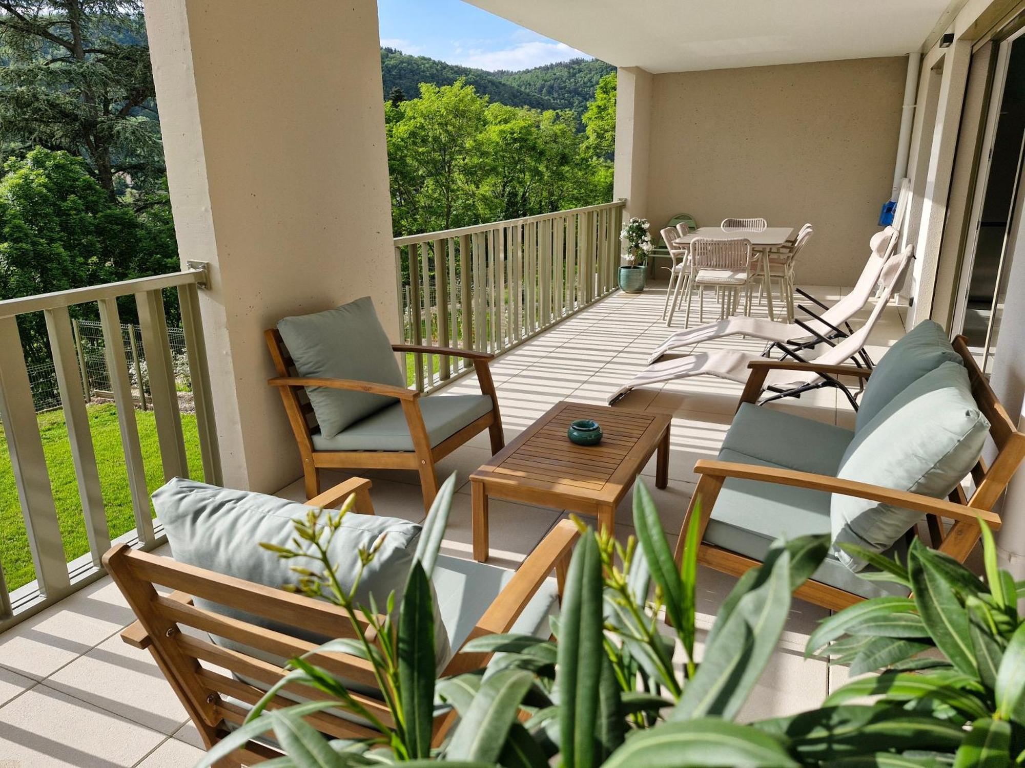 Zenlife Apartment Aurec-Sur-Loire Ngoại thất bức ảnh